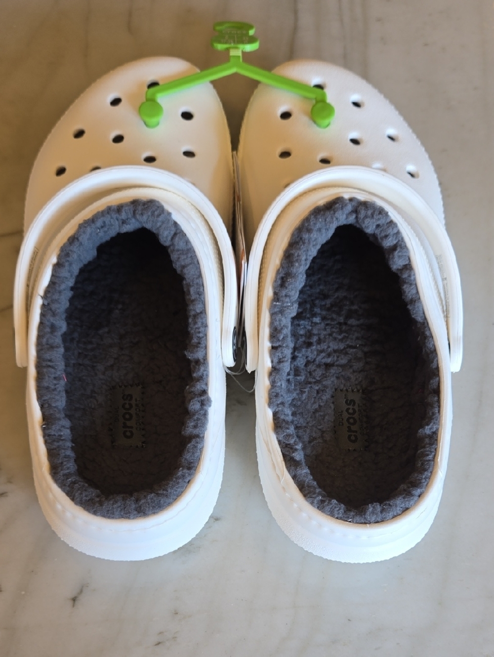 CROCS Kids Classic Lined Clog - White with Gray Lining Size J5 - Picture 2 of 7